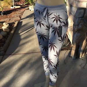 Weed sweatpants